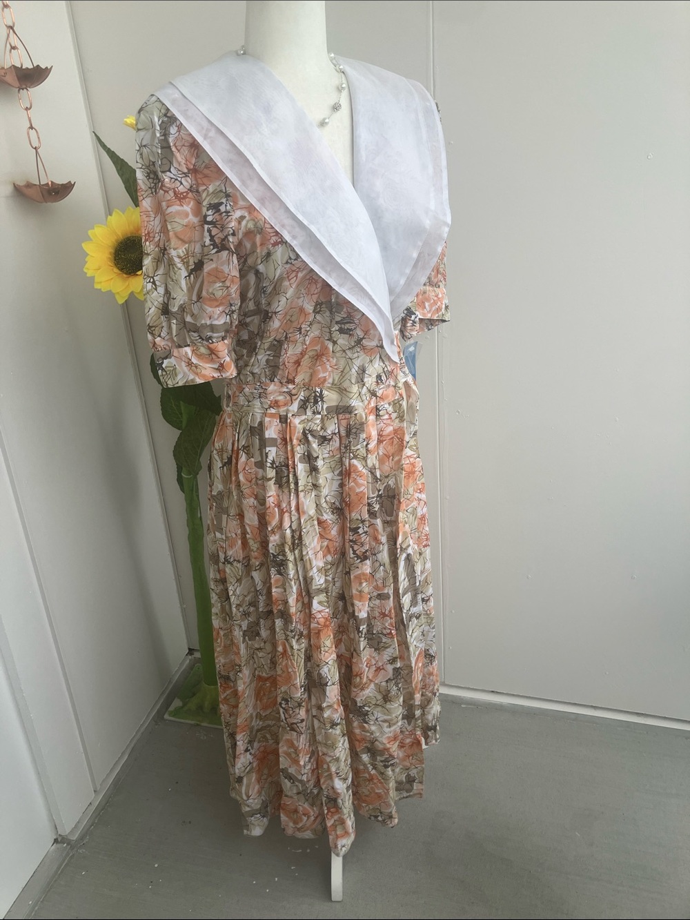 Vintage 80s Muted Florals Cross Front Statement Collar Short Sleeve Midi Dress